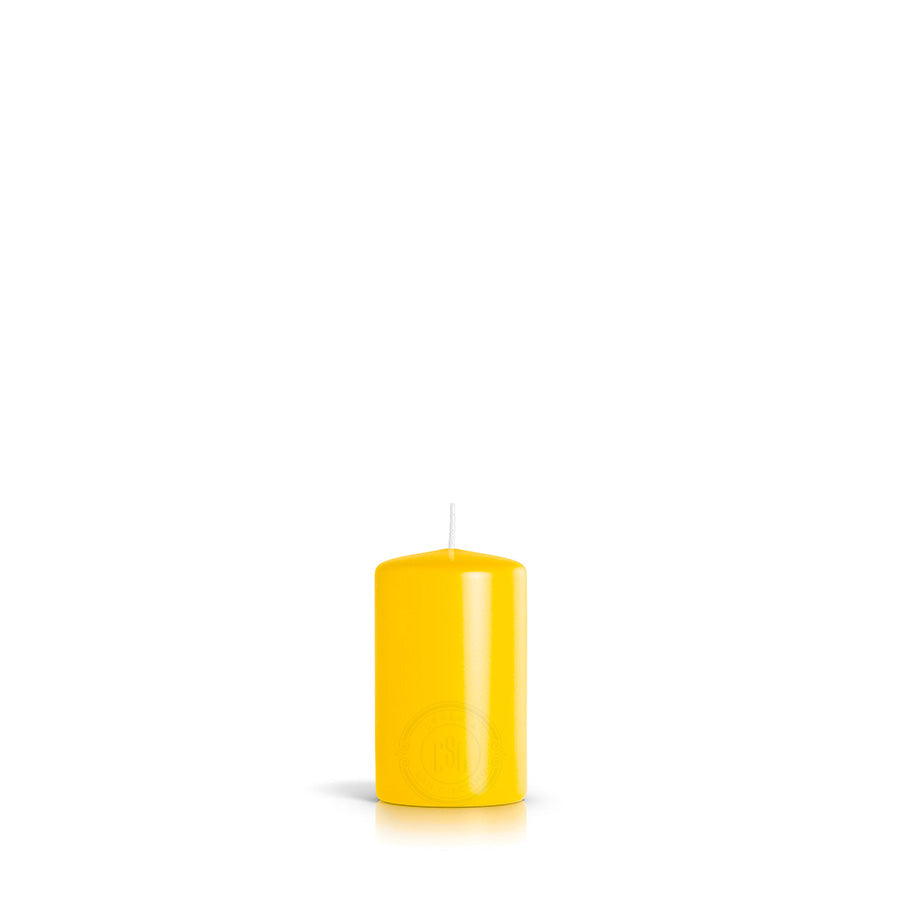 Cylindrical candles Ø60 mm. h 100 mm. duration ±36 hours