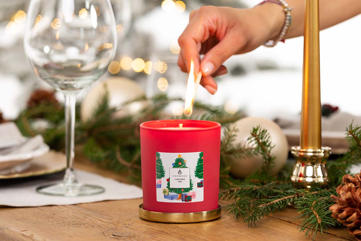 DiEssenza Christmas Time Candela profumata in cera di soia