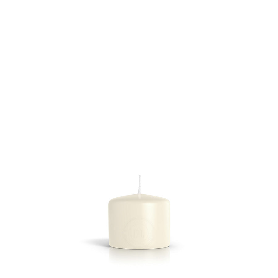 Cylindrical candles Ø90 mm. h 90 mm. duration ±61 hours